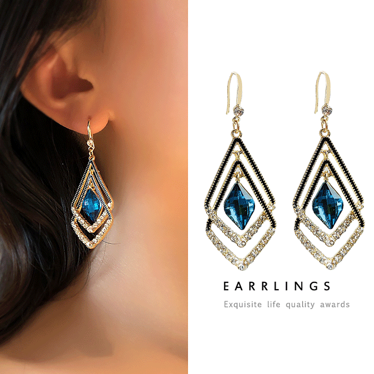 Sapphire diamond earrings